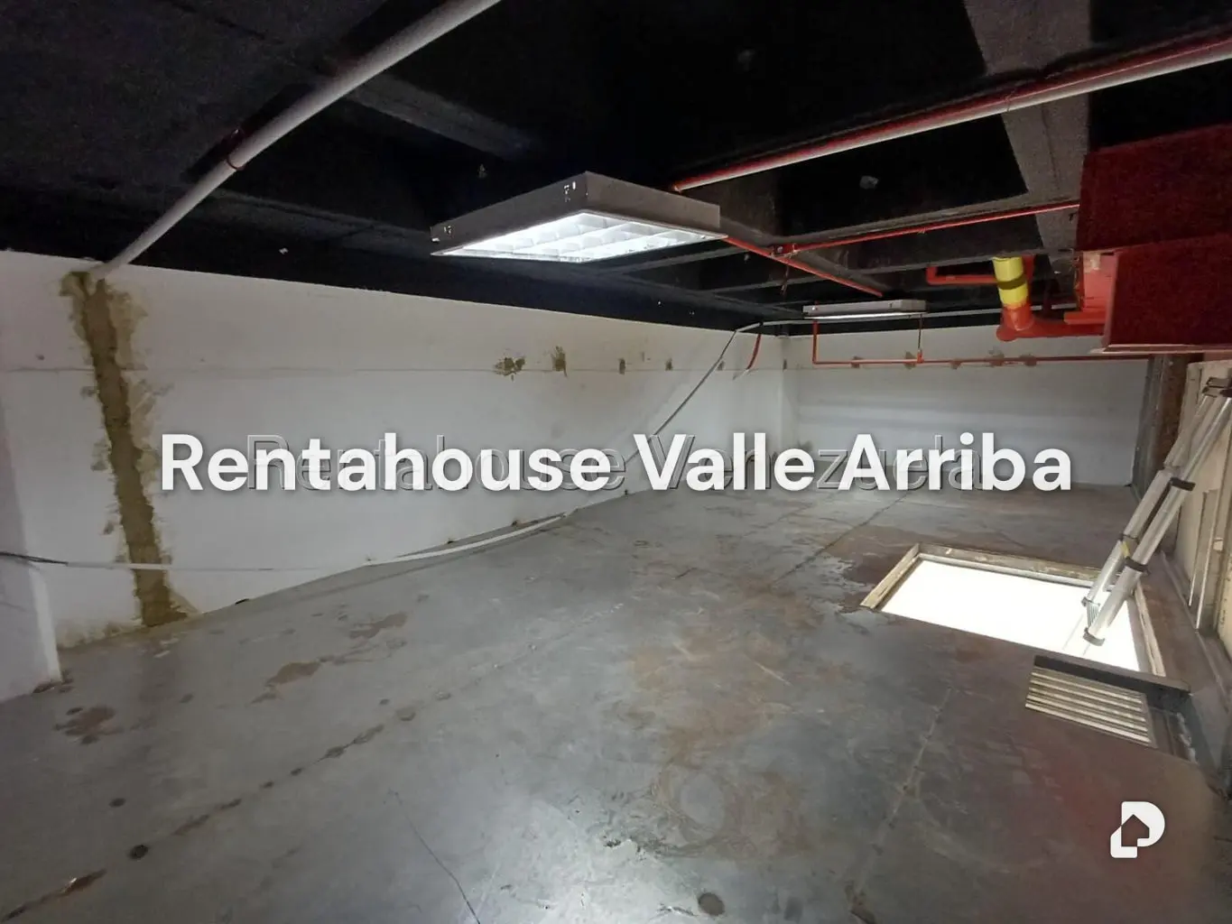 Local comercial en Los Samanes, Caracas – 14