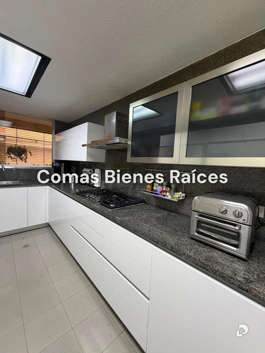 Apartamento en La Lagunita, Caracas – 12