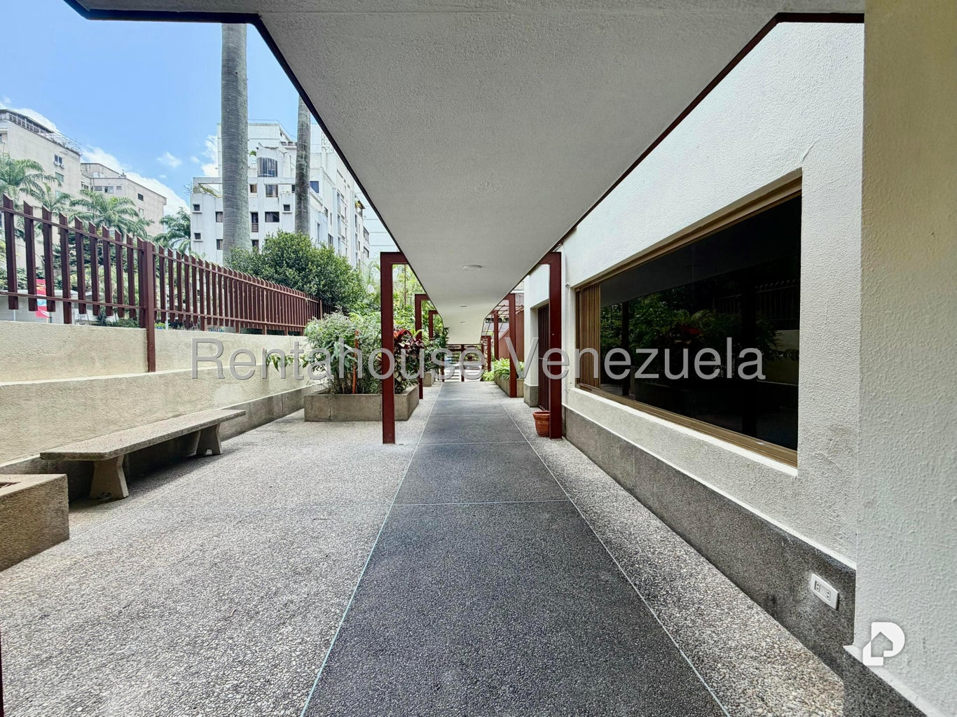 Apartamento en Los Palos Grandes, Caracas – 2