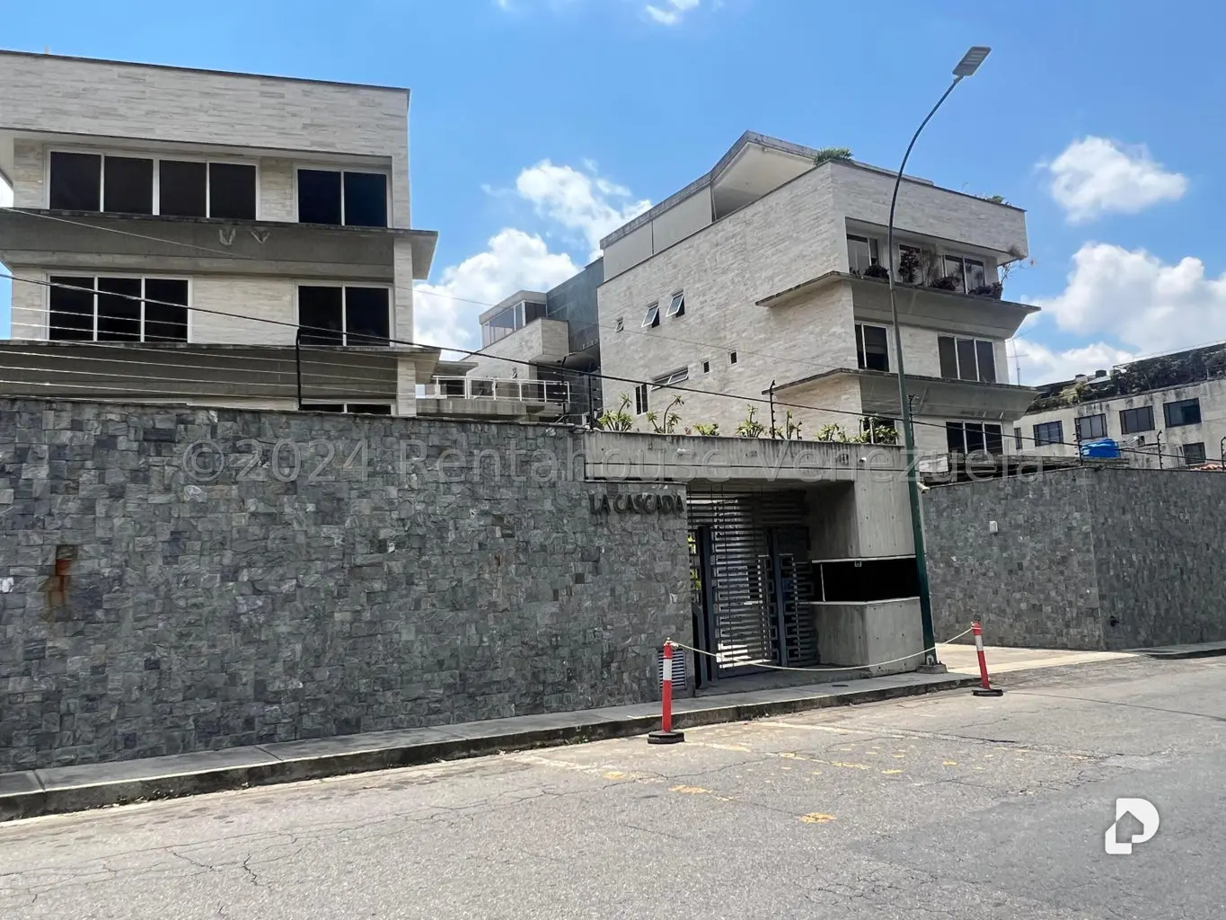 Apartamento en Los Palos Grandes, Caracas – 2