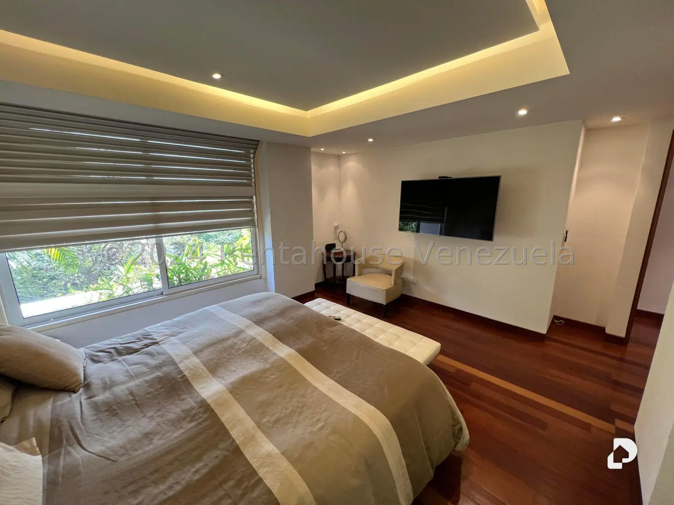 Apartamento en Los Palos Grandes, Caracas – 23