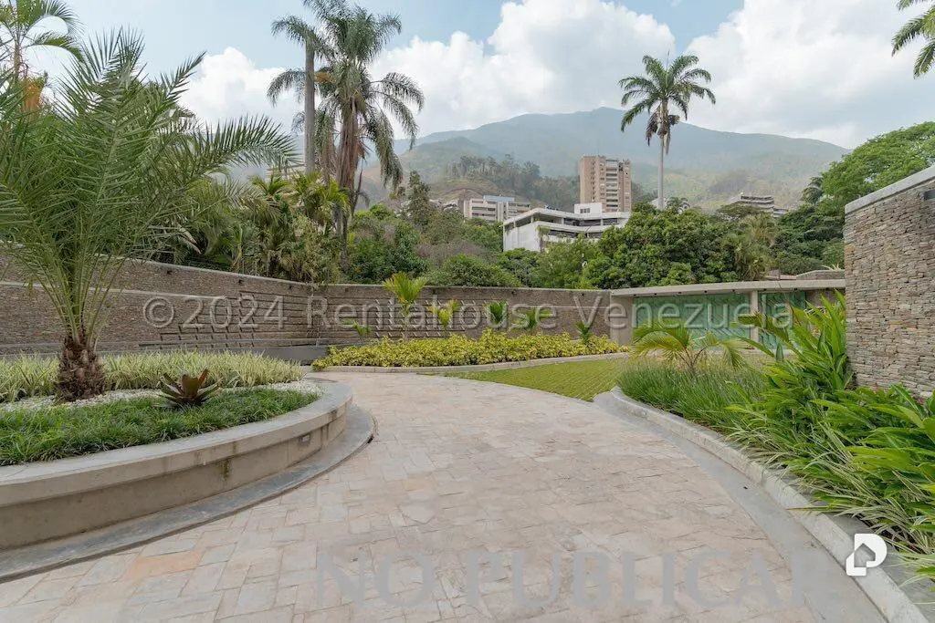 Apartamento en Altamira, Caracas – 2