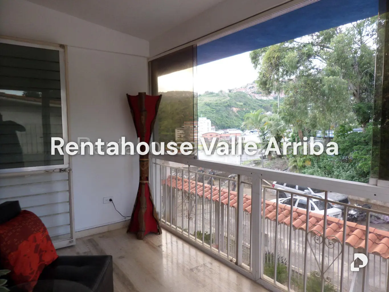 Casa en Colinas de Vista Alegre, Caracas – 19