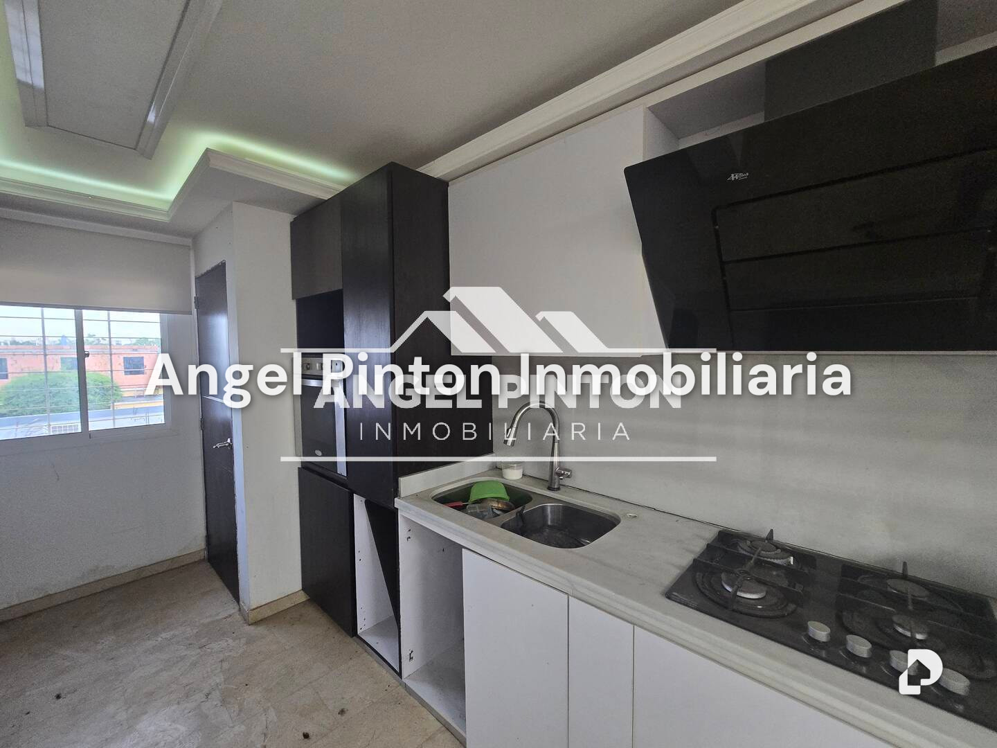 Apartamento en Gallo Verde, Maracaibo – 2