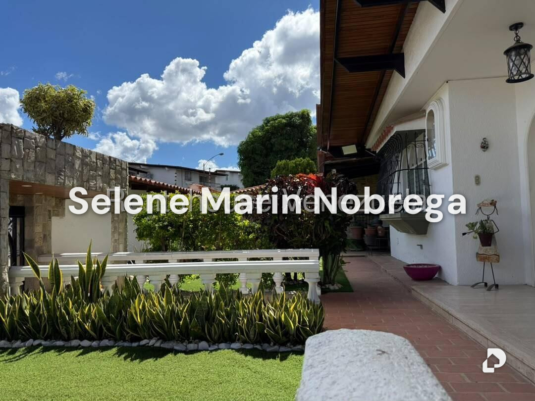 Casa en Santa Paula, Caracas – 3