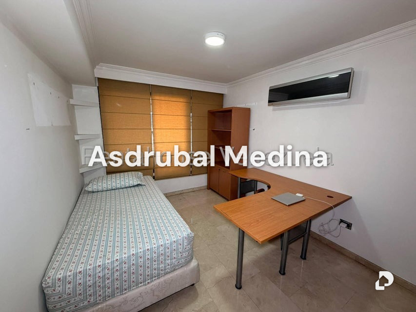 Apartment in Prados del Este, Caracas – 11
