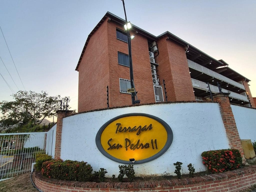 Apartamento en San Pedro, Guarenas - 1