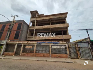 Edificio en Circunvalación 2, Maracaibo – 27