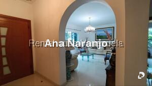 Casa en Alto Prado, Caracas – 15