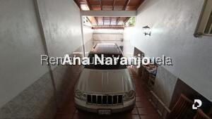 Casa en Alto Prado, Caracas – 6