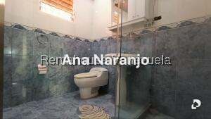 Casa en Alto Prado, Caracas – 4
