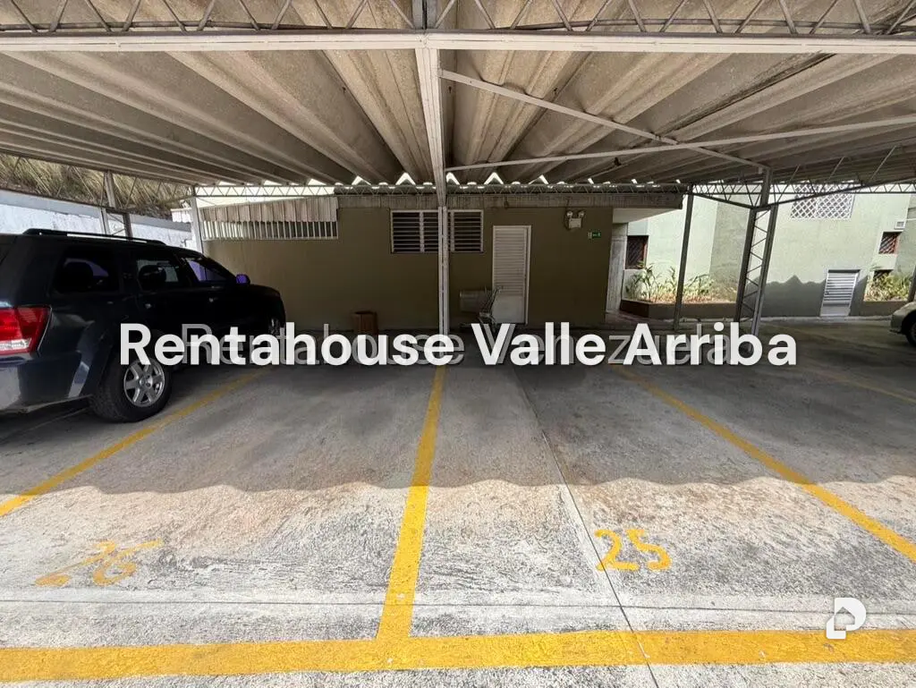 Apartamento en El Cafetal, Caracas – 24