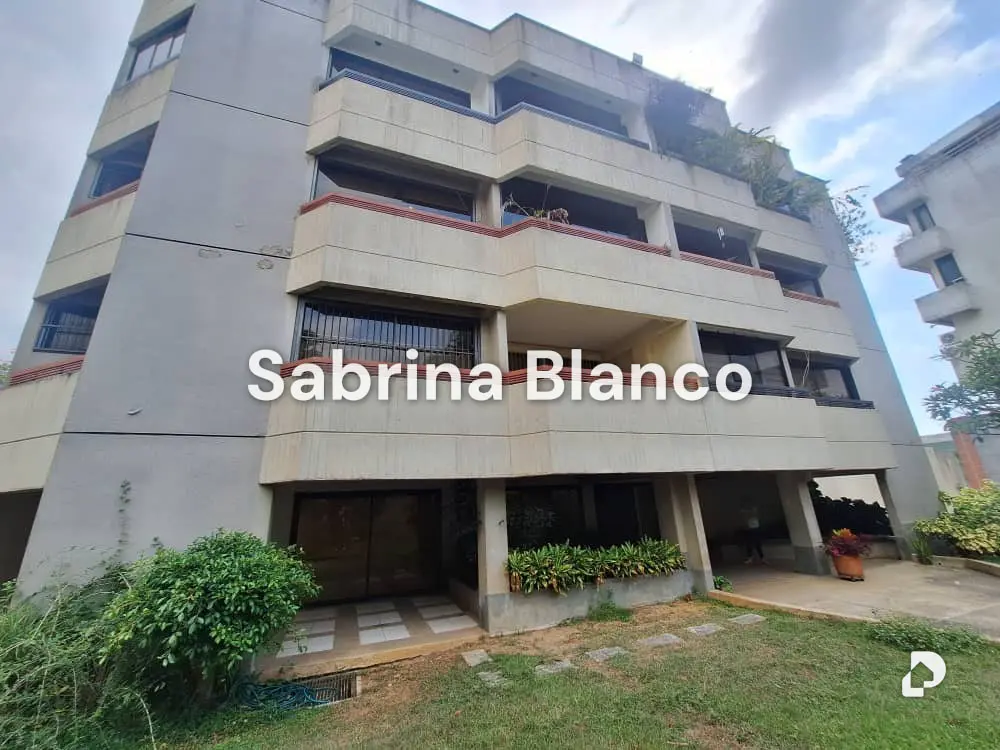 Apartamento en Urbanización Miranda, Acevedo – 18