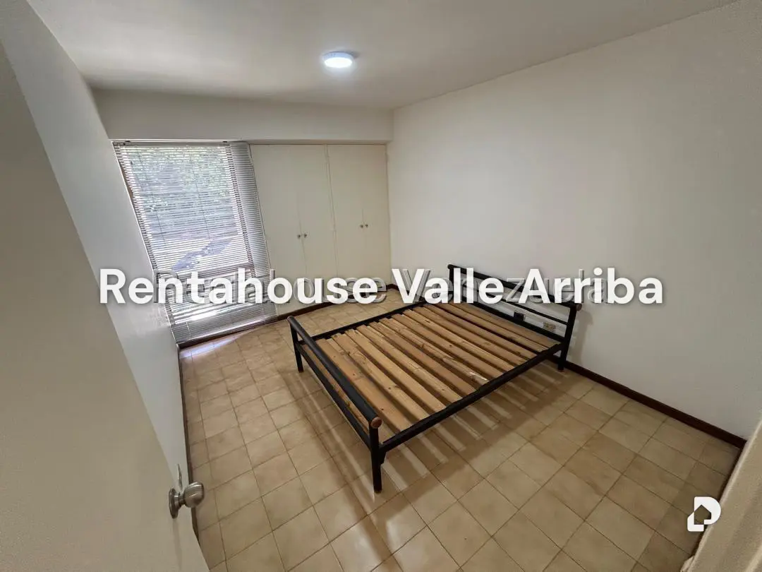 Apartamento en Colinas de La California, Caracas – 12