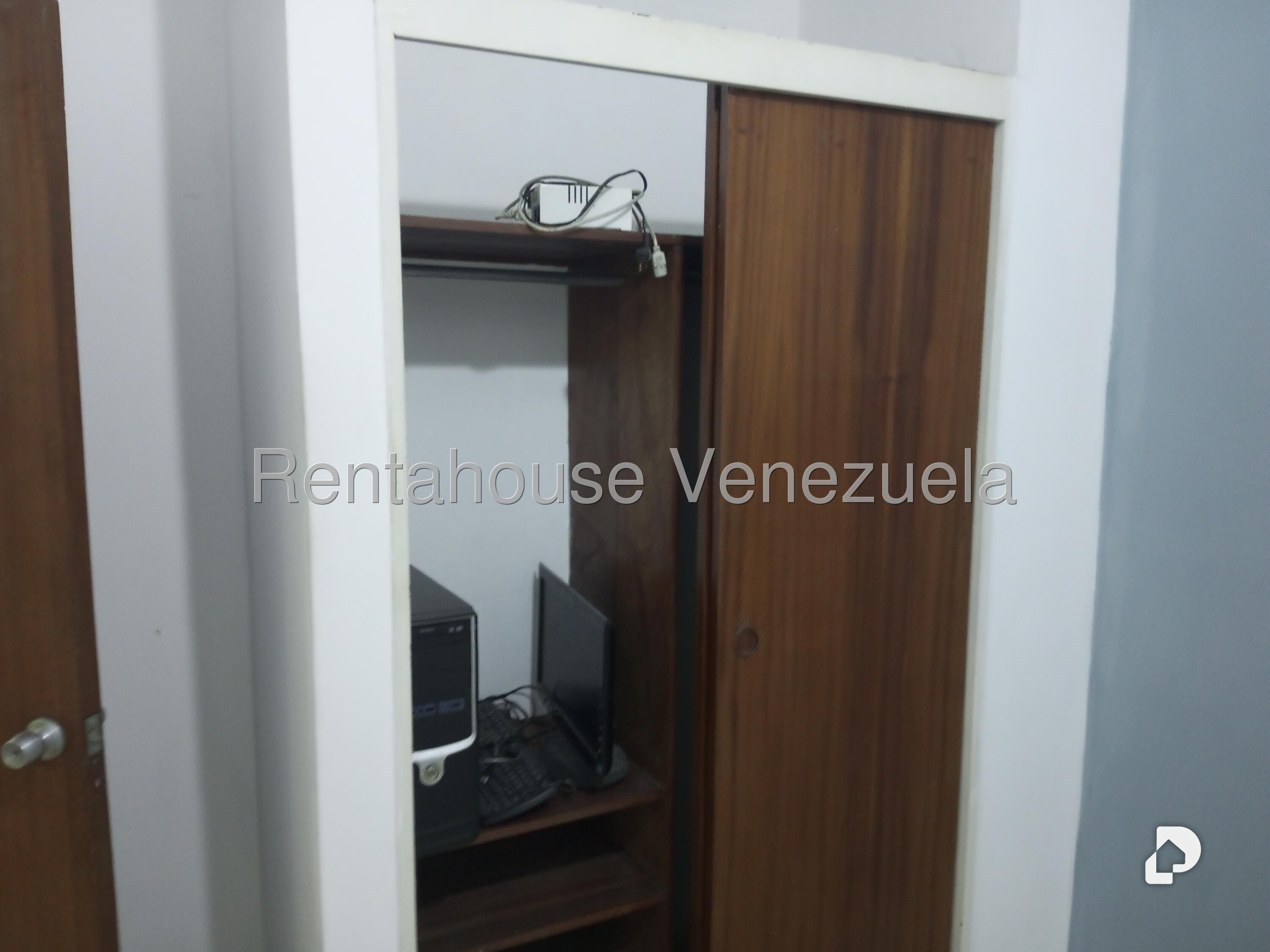 Apartamento en Parroquia La Candelaria, Caracas – 24