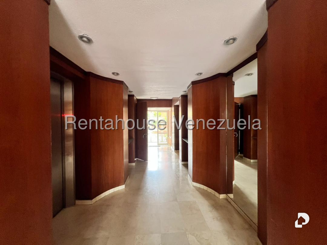 Apartamento en Colinas de Valle Arriba, Caracas – 23