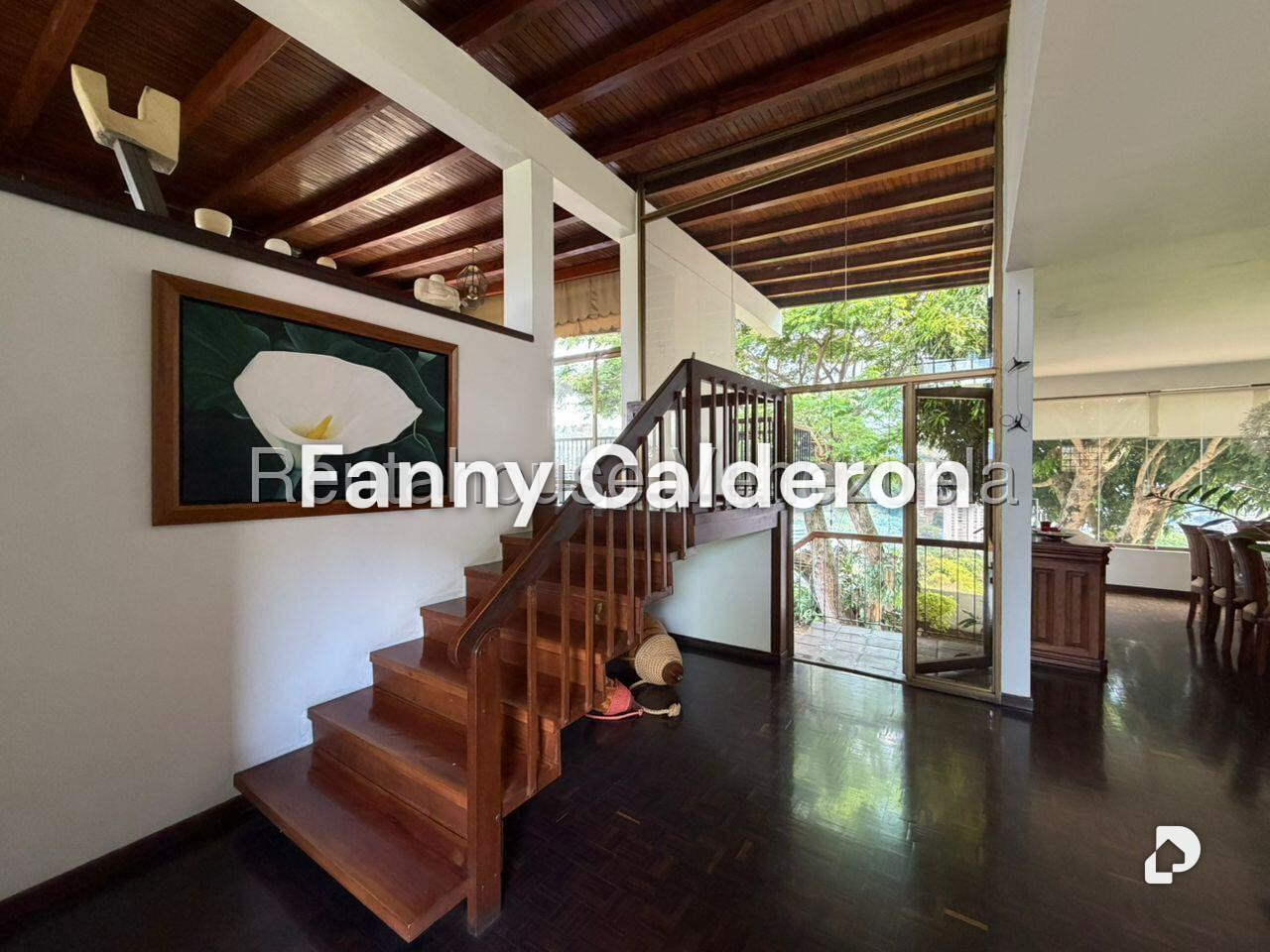 Casa en Lomas De La Trinidad, Caracas – 14