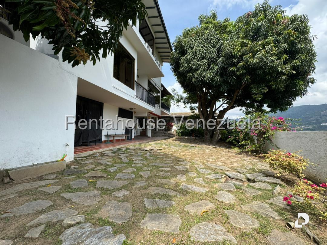Casa en Lomas De La Trinidad, Caracas