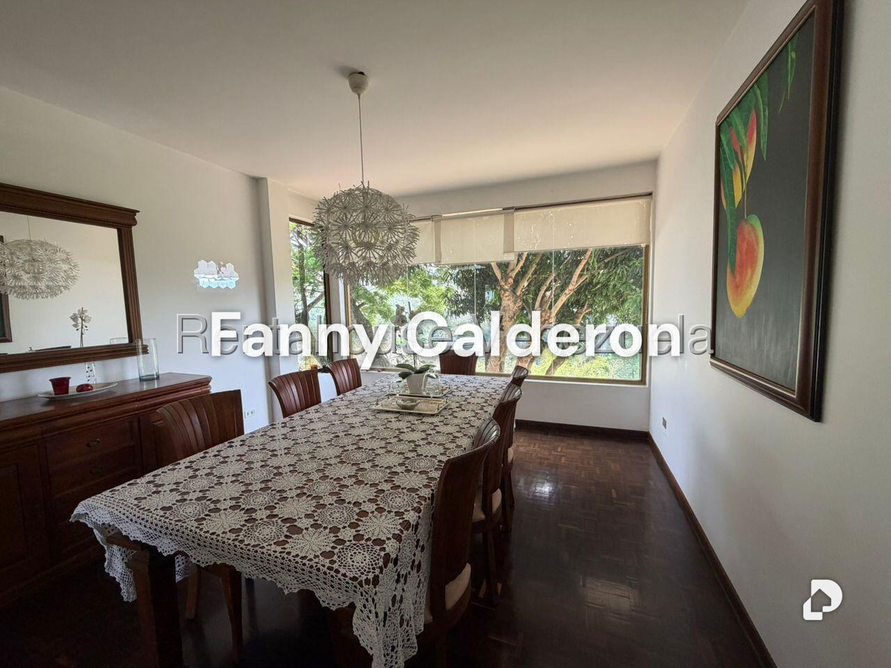 Casa en Lomas De La Trinidad, Caracas – 17