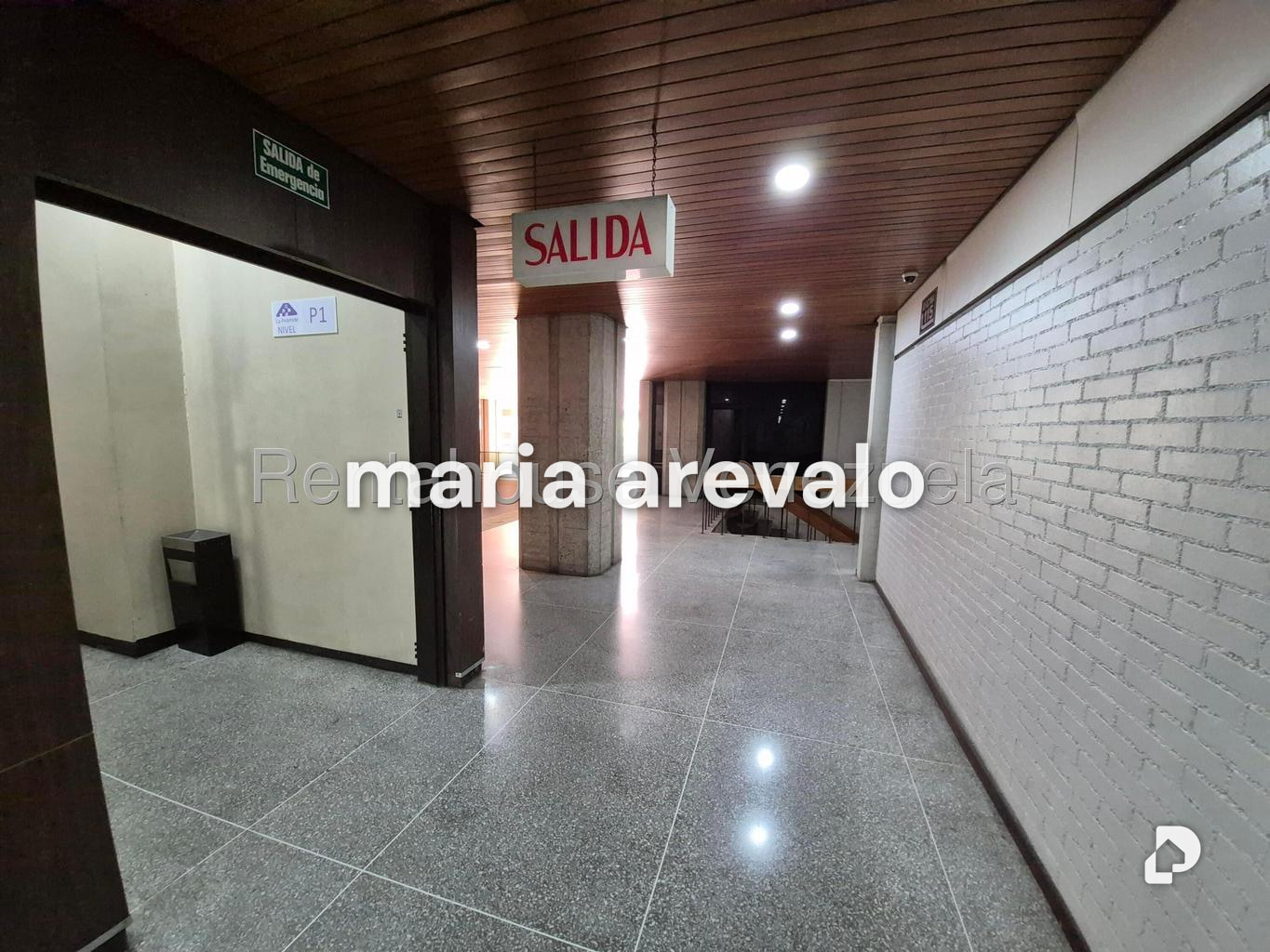 Oficina en Prados del Este, Caracas – 24