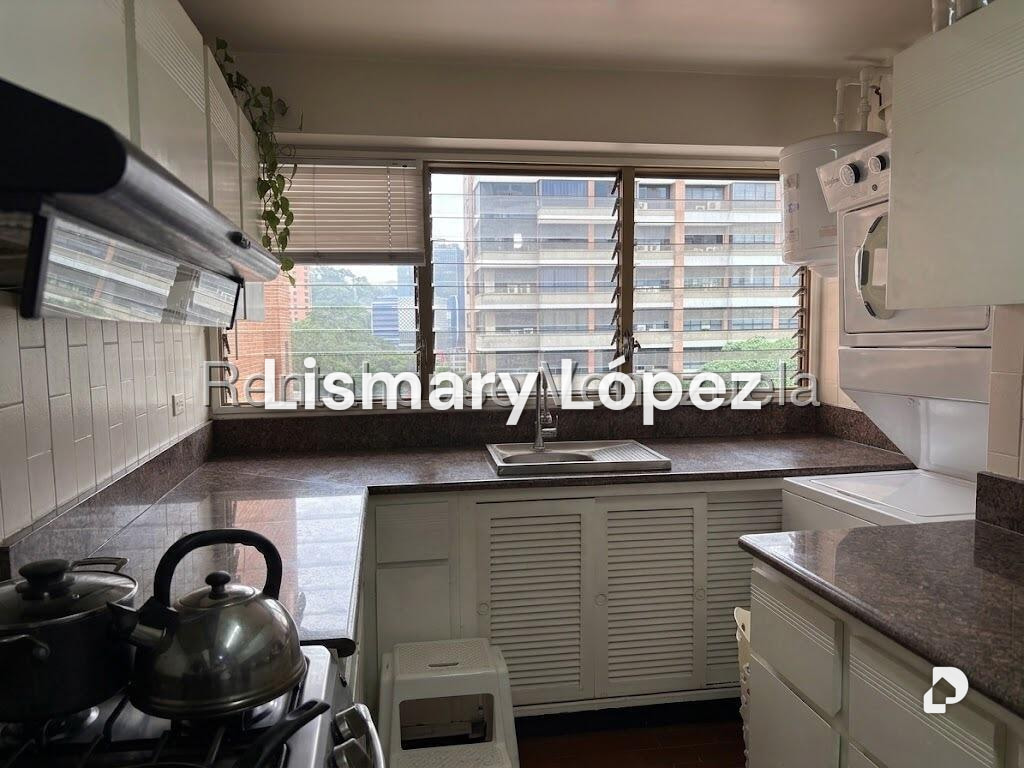 Apartamento en El Rosal, Caracas – 21