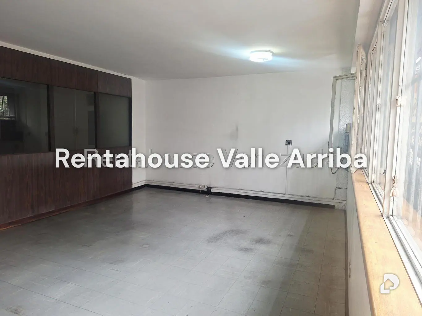 Local comercial en La California Norte, Caracas – 10