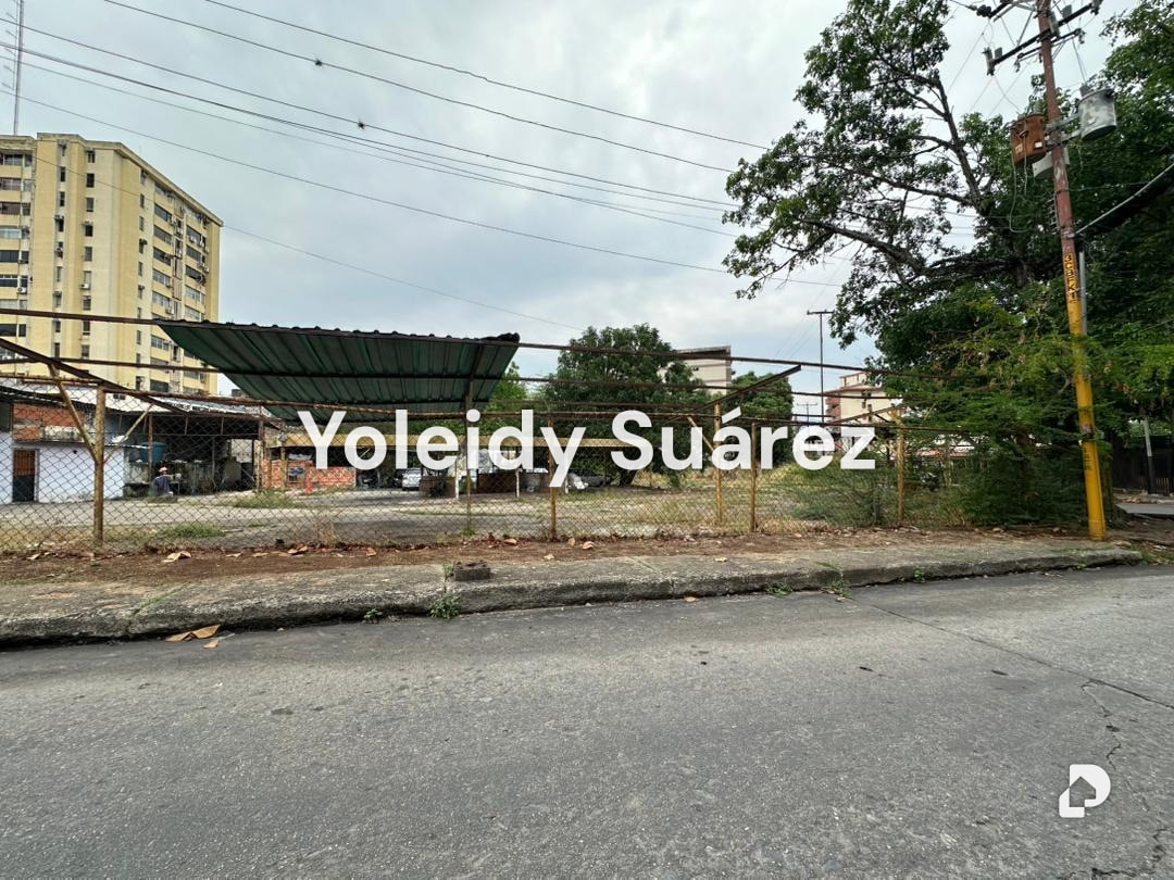 Land in Av Bolivar, Valencia – 3