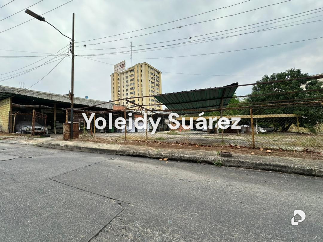 Land in Av Bolivar, Valencia – 4