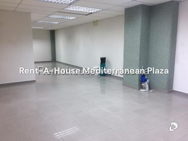 Local comercial en Zona Industrial, Valencia – 8