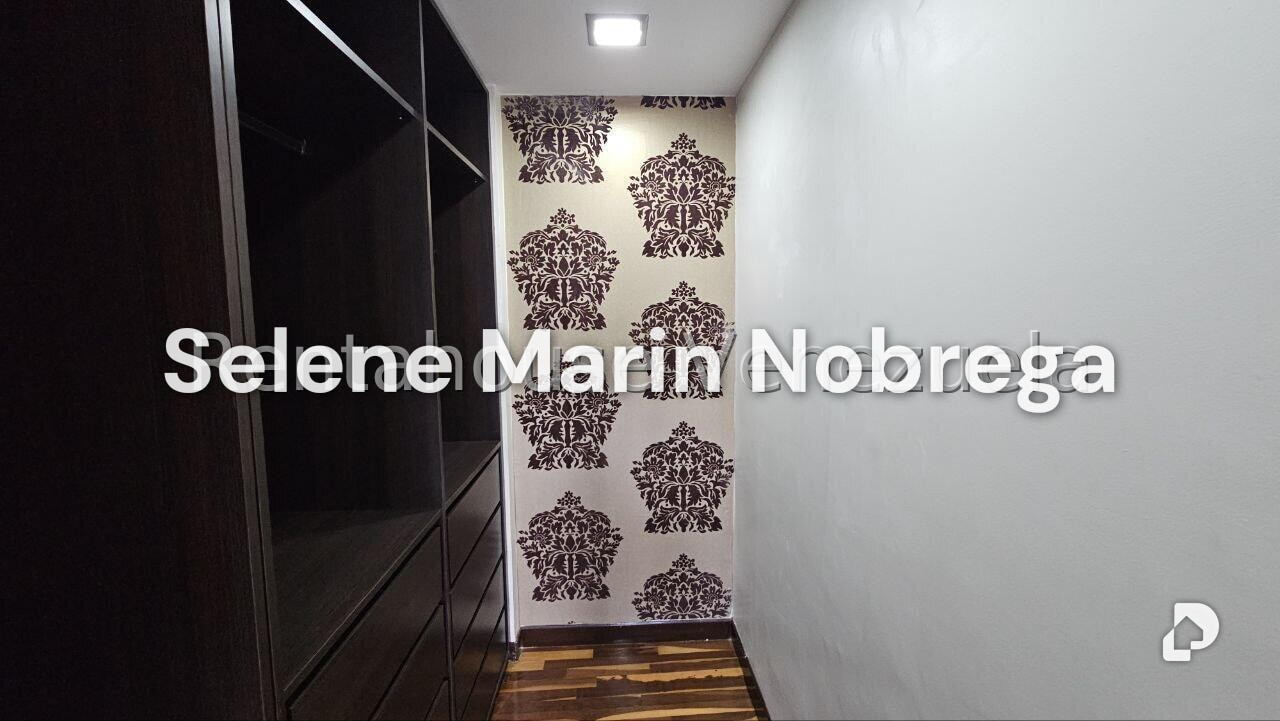 Casa en Cumbres de Curumo, Caracas – 16