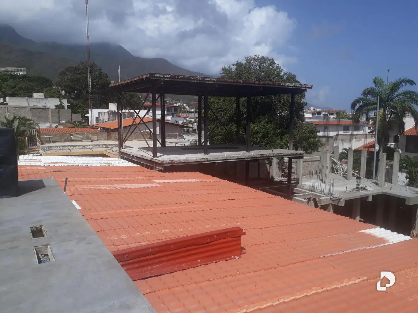 Galpón en Los Corales, Caraballeda