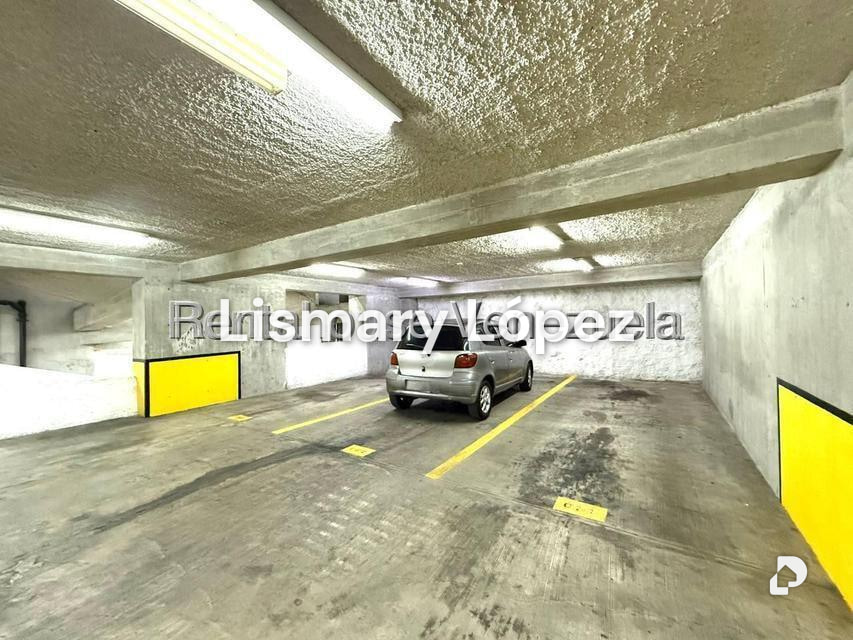 Apartamento en El Rosal, Caracas – 23