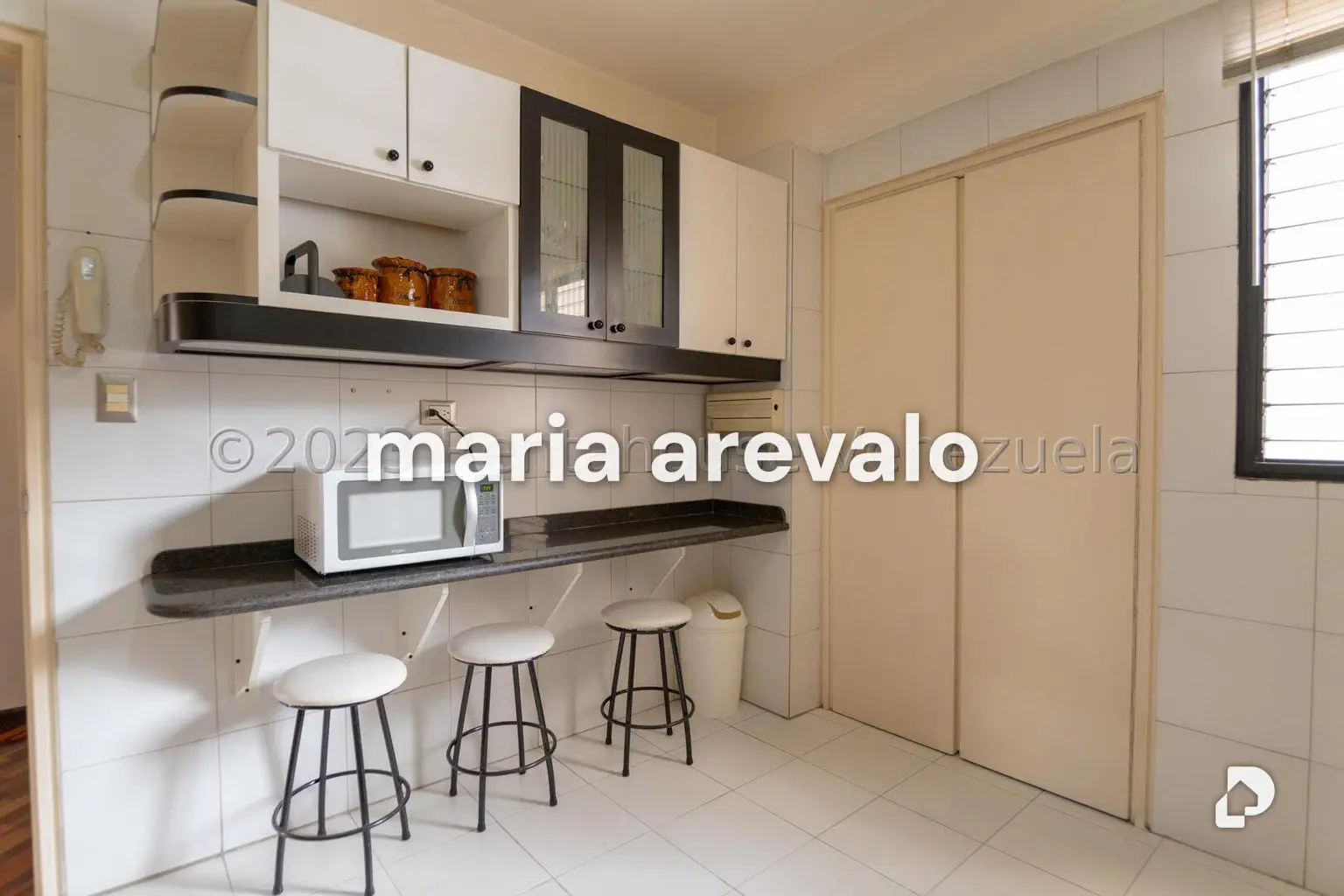 Apartamento en Los Palos Grandes, Caracas – 6