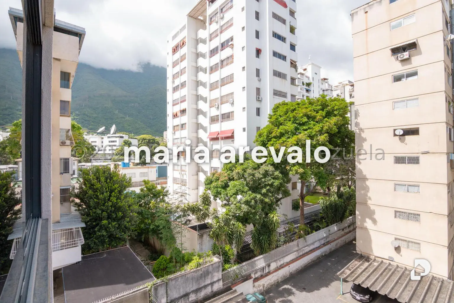 Apartamento en Los Palos Grandes, Caracas – 7