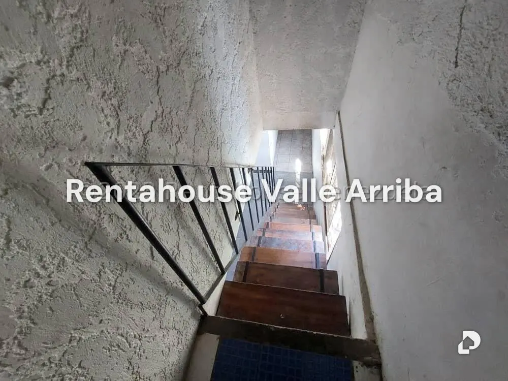 Casa en Montecristo, Caracas – 27