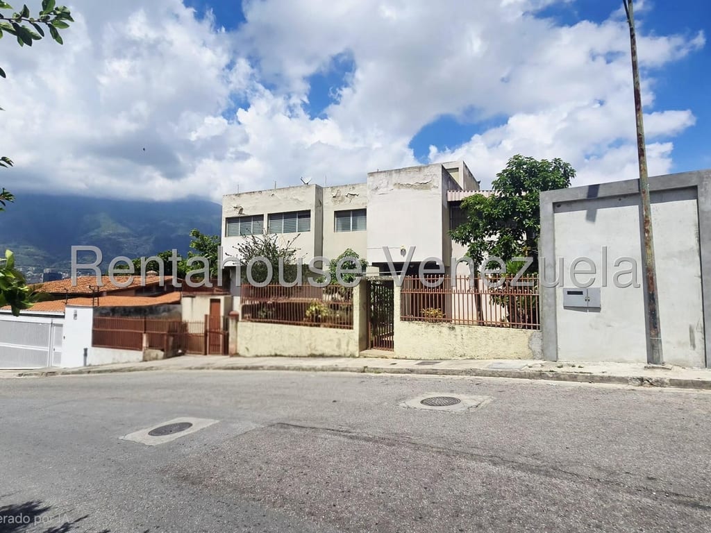 Casa en Lomas del Mirador, Caracas - 1