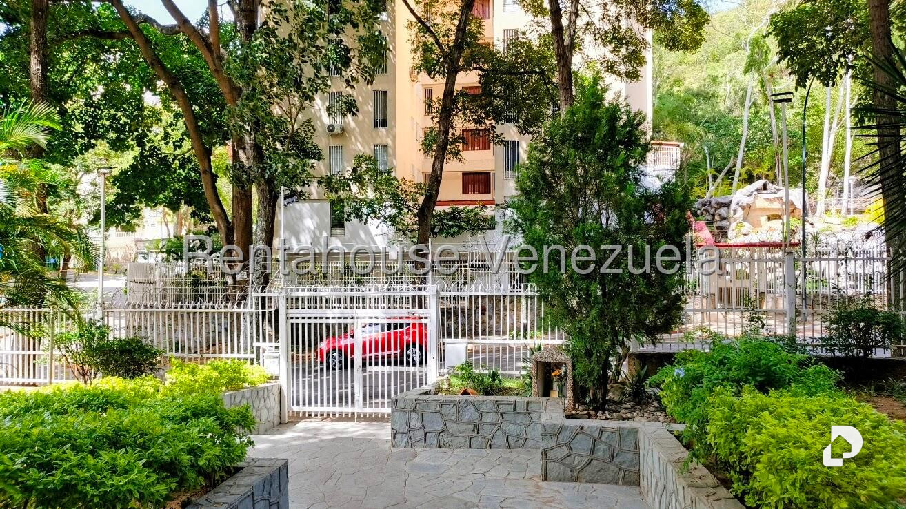 Apartamento en La Urbina, Caracas – 28