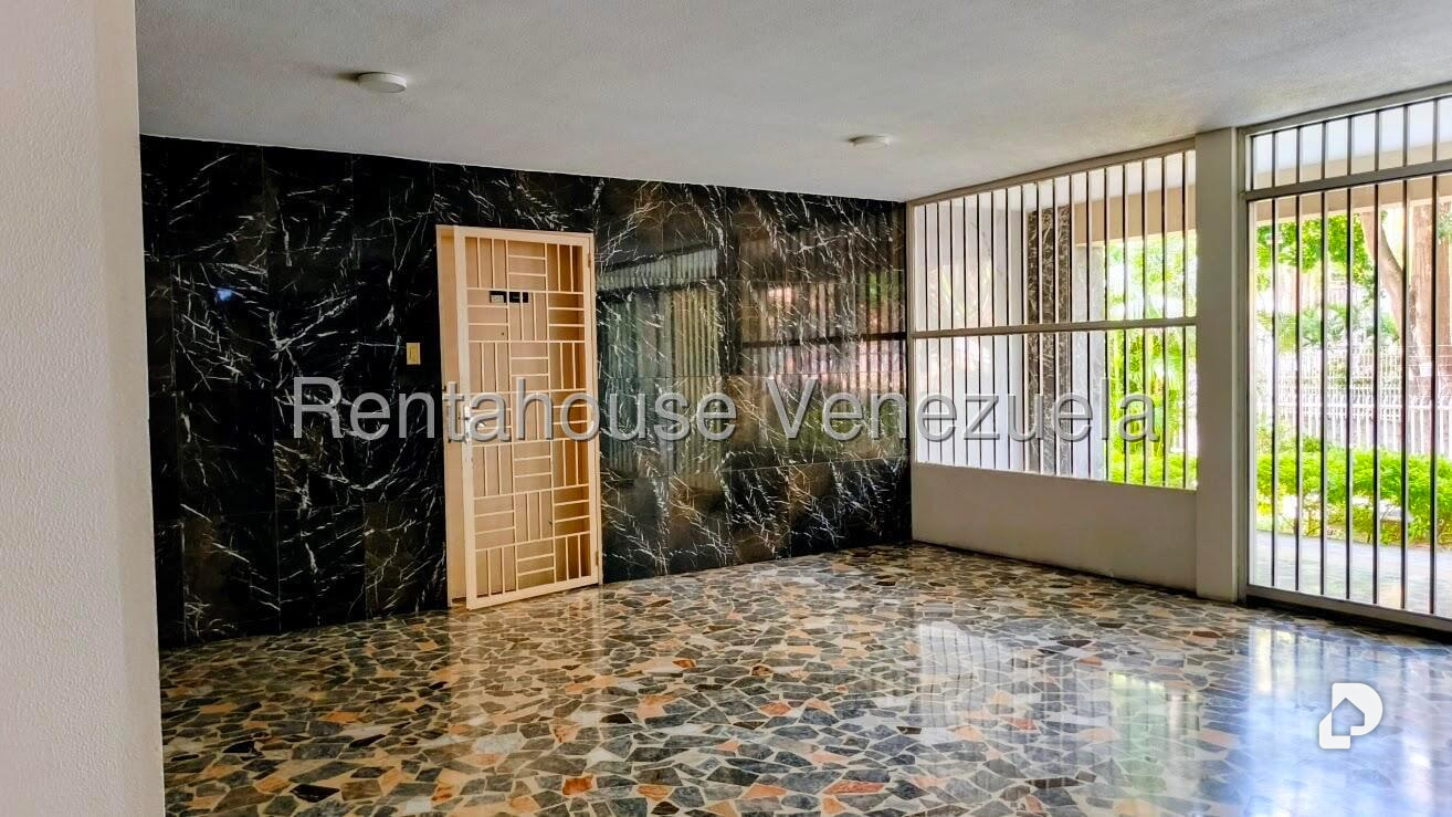 Apartamento en La Urbina, Caracas – 25
