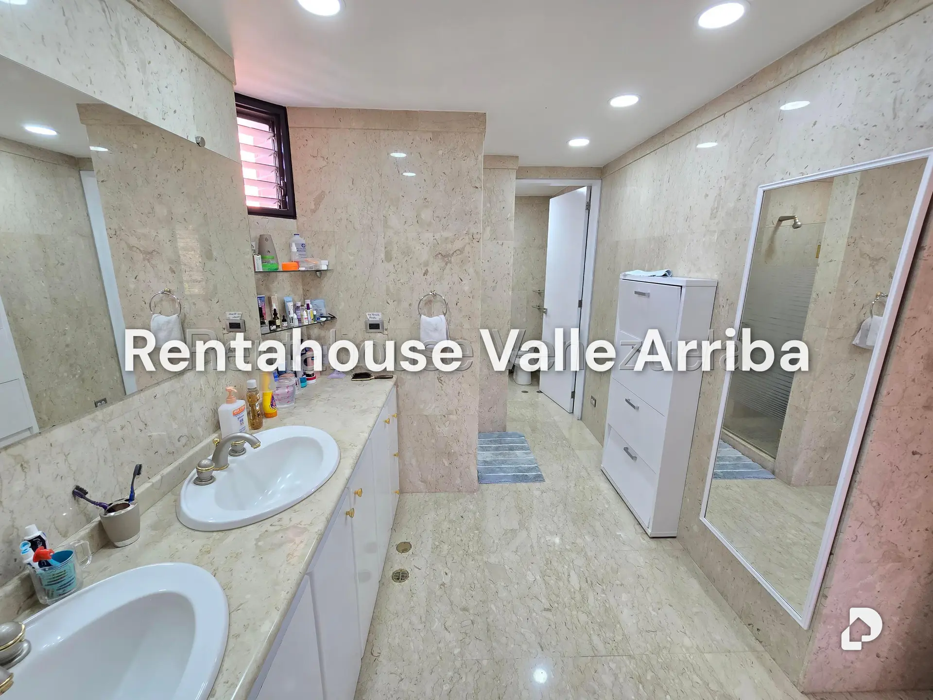 Apartamento en Campo Alegre, Caracas – 17