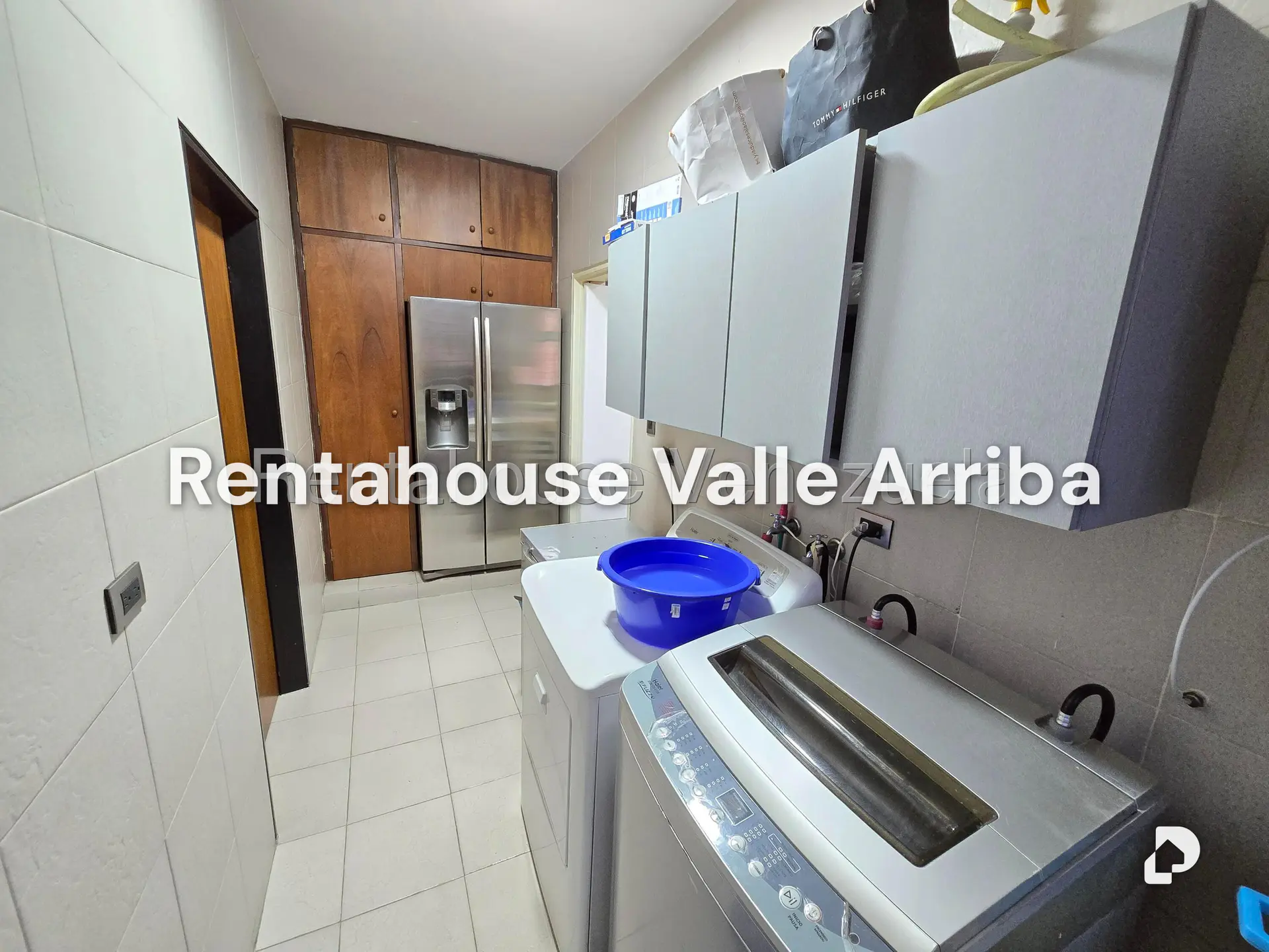 Apartamento en Campo Alegre, Caracas – 22