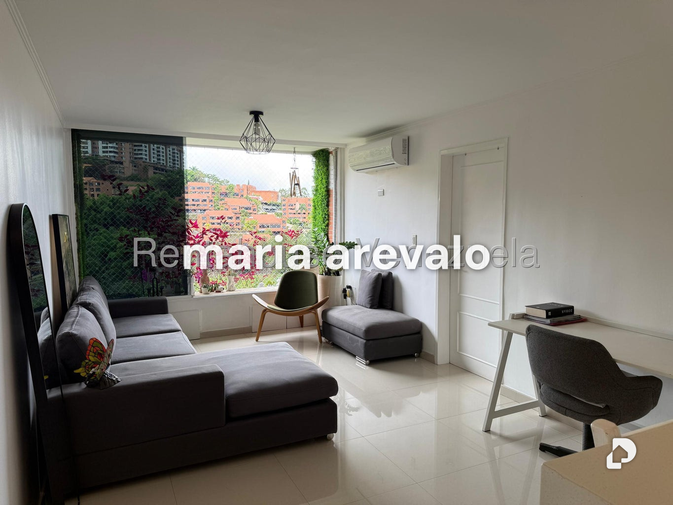 Apartamento en Colinas de La Tahona, Caracas – 2
