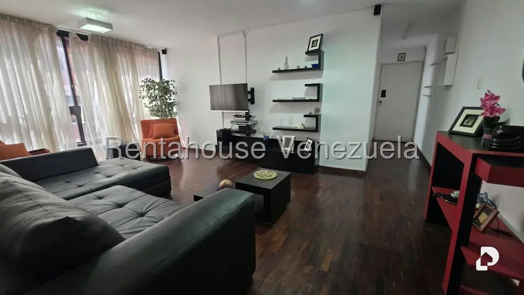 Apartamento en Los Palos Grandes, Caracas – 5