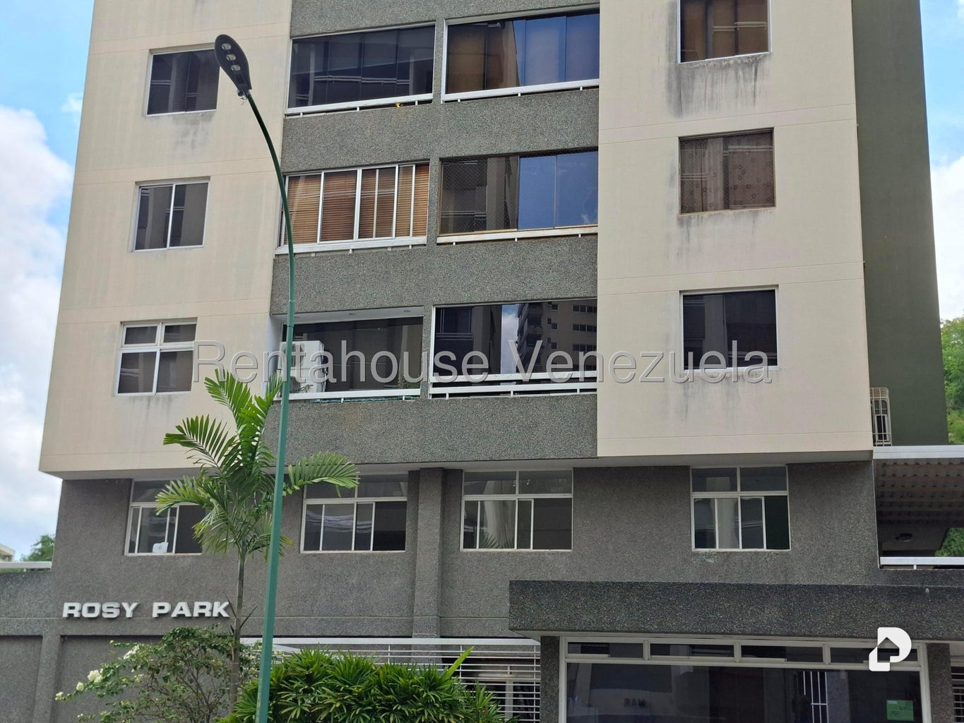 Apartamento en Santa Rosa de Lima, Caracas – 1