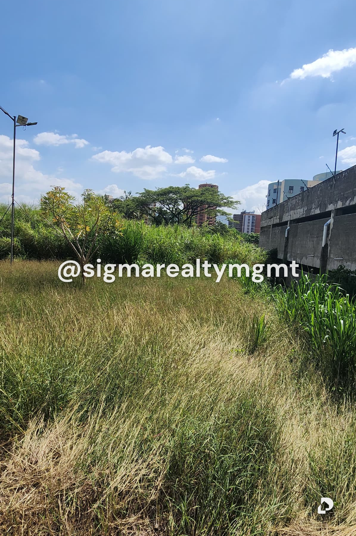 Terreno en Ciudad Jardin Mañongo, Valencia – 8