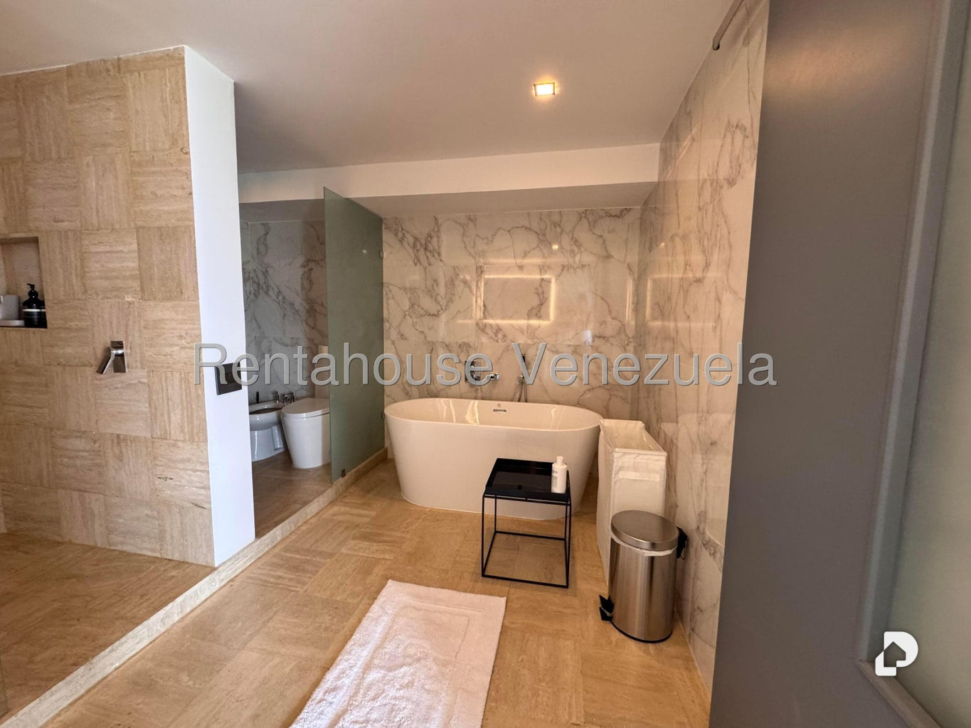 Apartamento en Alto Hatillo, Caracas – 12