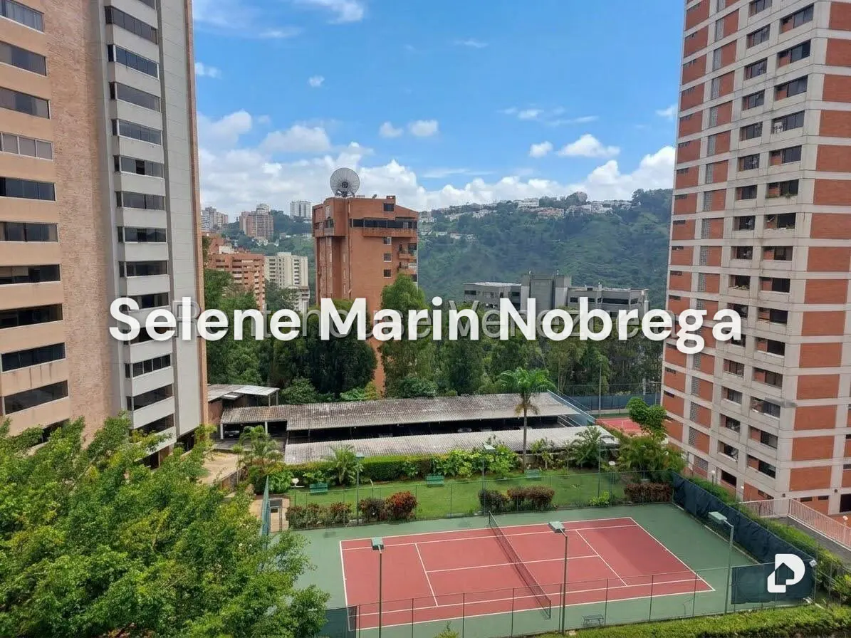Apartment in Los Naranjos (del Cafetal), Caracas – 11