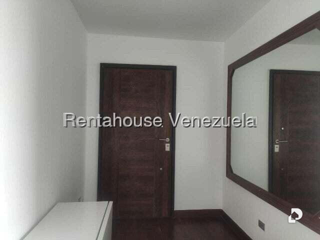 Apartamento en Santa Paula, Caracas – 11