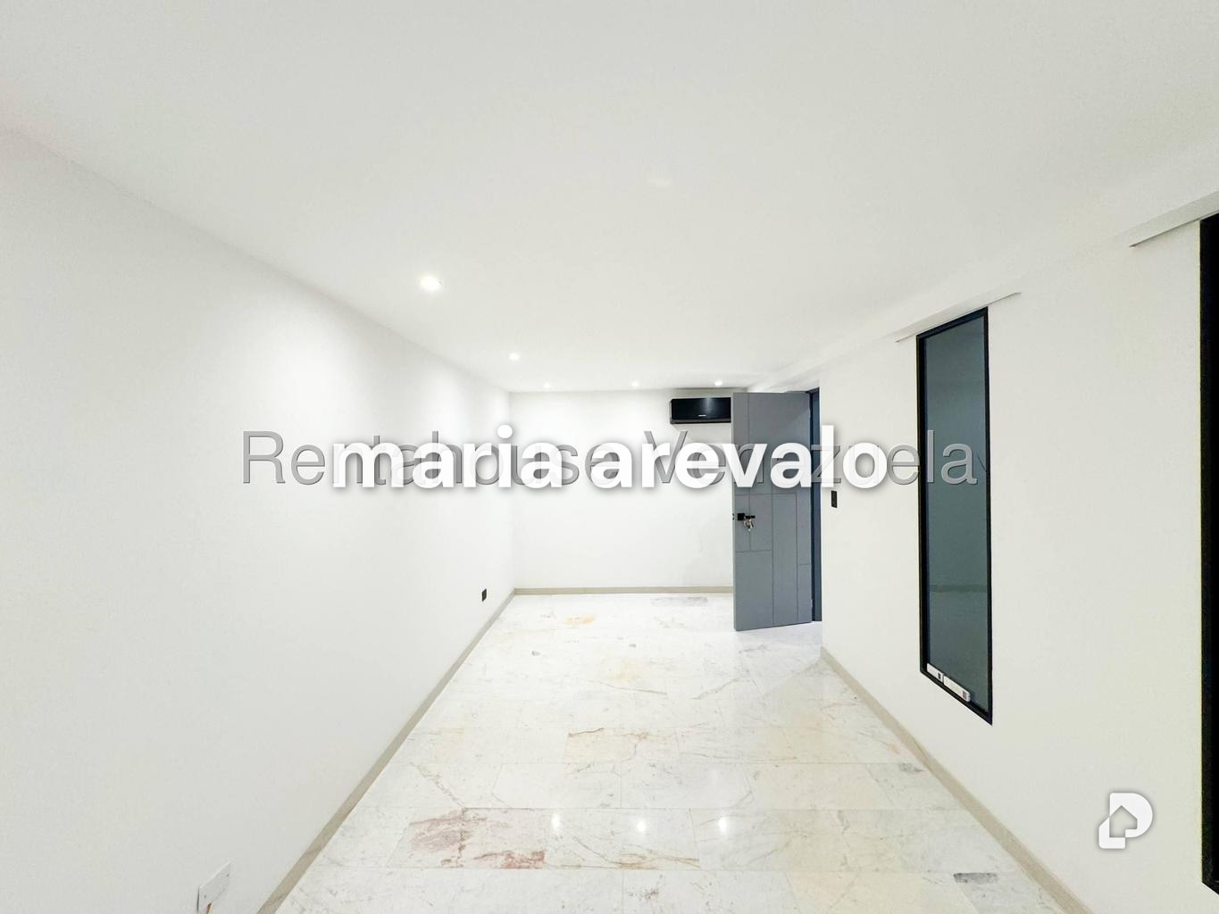 Casa en La Tahona, Caracas – 17