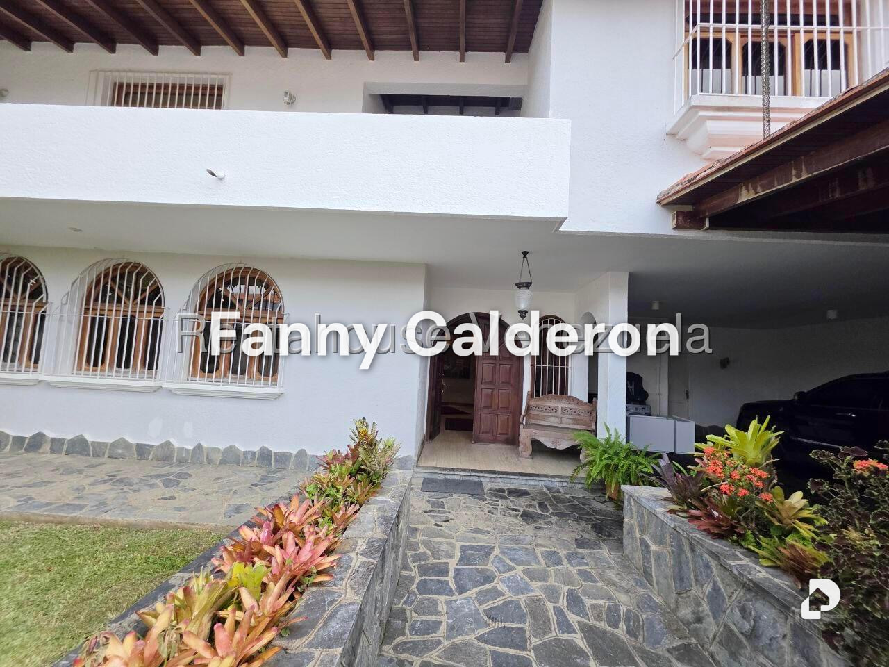 Casa en Lomas de La Lagunita, Caracas – 5