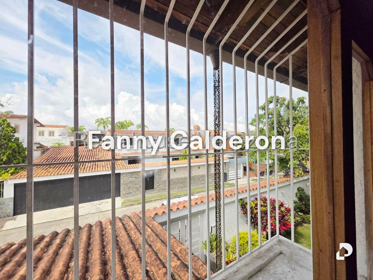 Casa en Lomas de La Lagunita, Caracas – 22